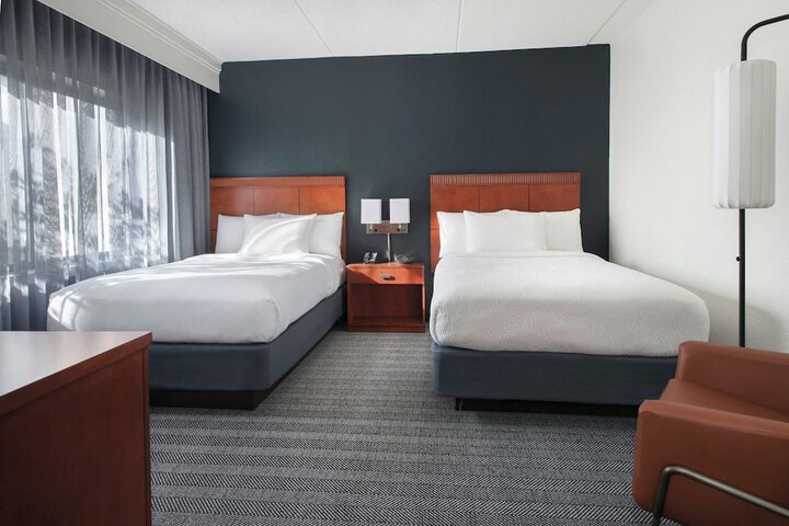 Courtyard by Marriott Silver Spring North / White Oak
