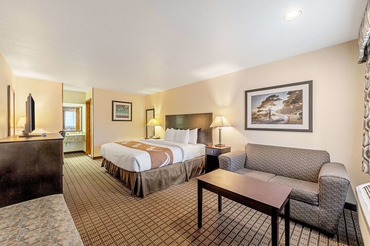Quality Inn Three Rivers