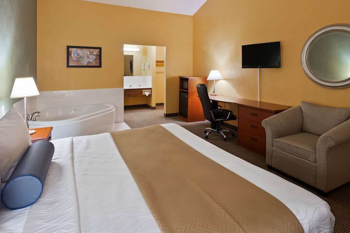 Room 29 of 49