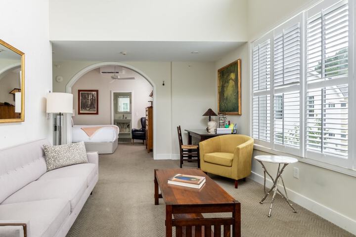 Briar Barn Inn