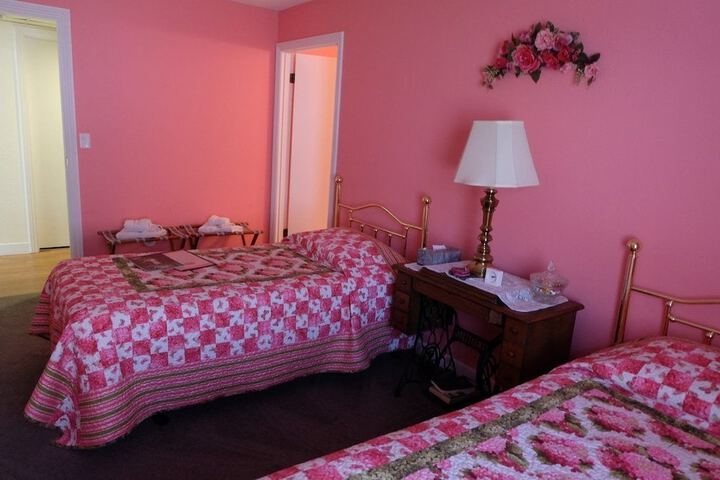 Seams Like Home B & B