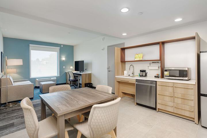Room 9 of 21