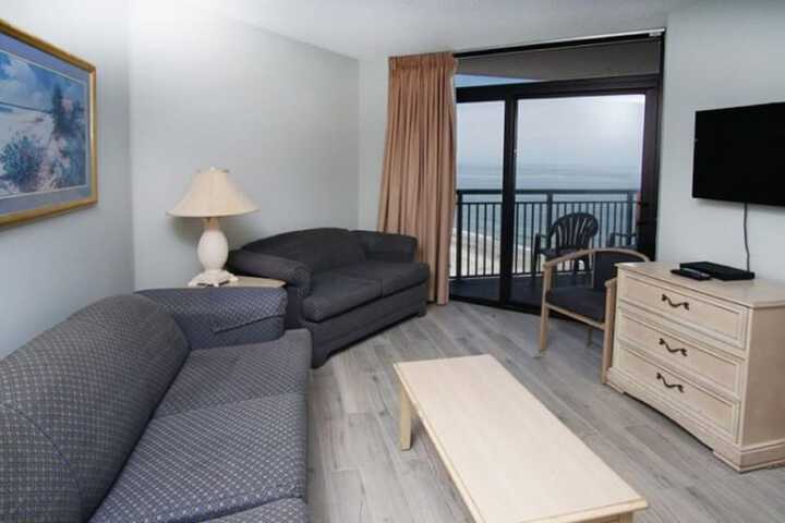 Room 108 of 141