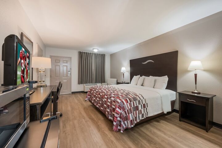 Room 29 of 38