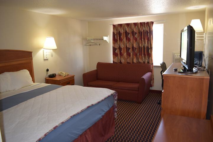 Room 14 of 49