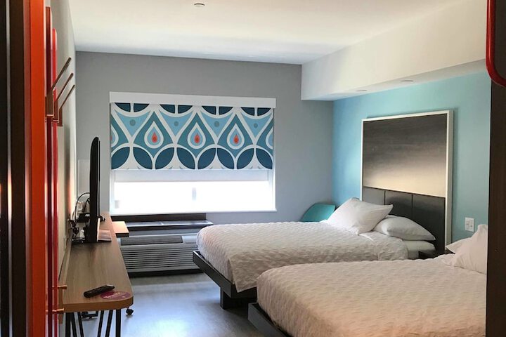 Room 41 of 65