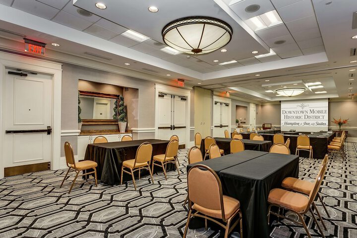 Hampton Inn & Suites Mobile- Downtown Historic District