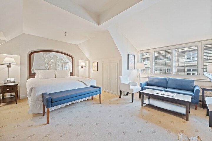 Room 20 of 44