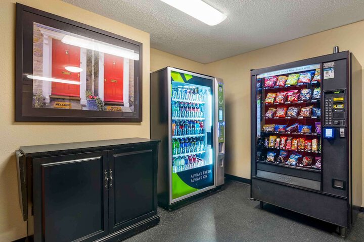 Extended Stay America Select Suites St. Louis Earth City