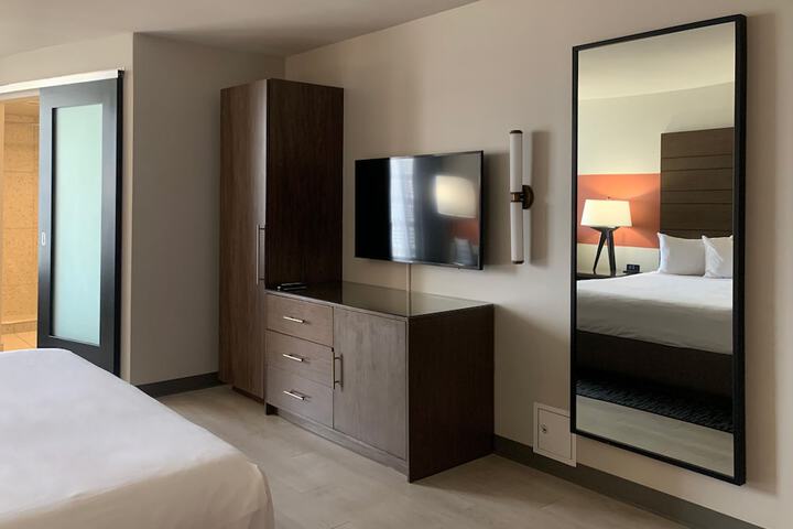 Room 31 of 67