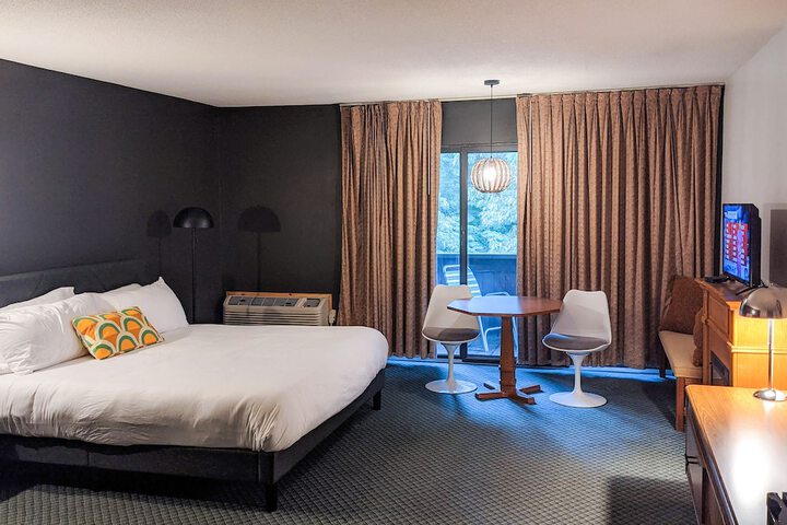 Room 22 of 43