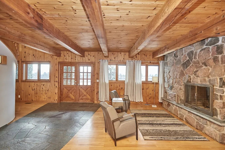Grand Niagara Estate Lodge