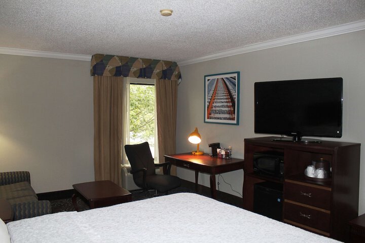 Room 19 of 36
