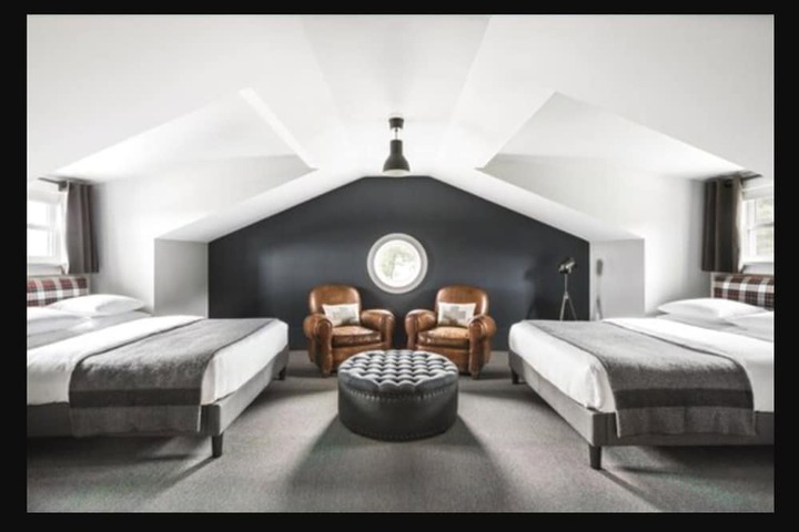 Room 20 of 49