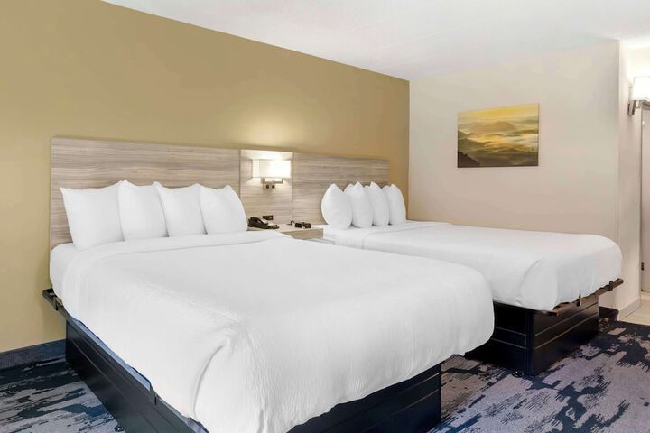 Best Western Plus Beckley Inn