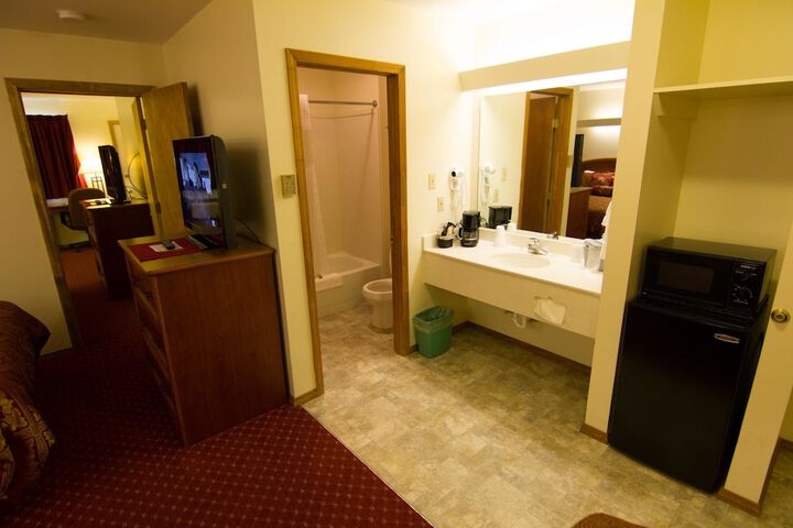 Room 19 of 39