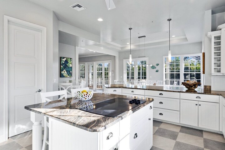 The Palm and Shell Captiva Island Private Luxury Home With Pool hot tub and Beach Access