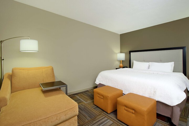 Room 9 of 31