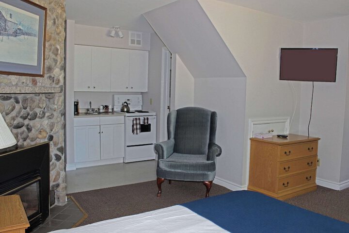 Room 26 of 87