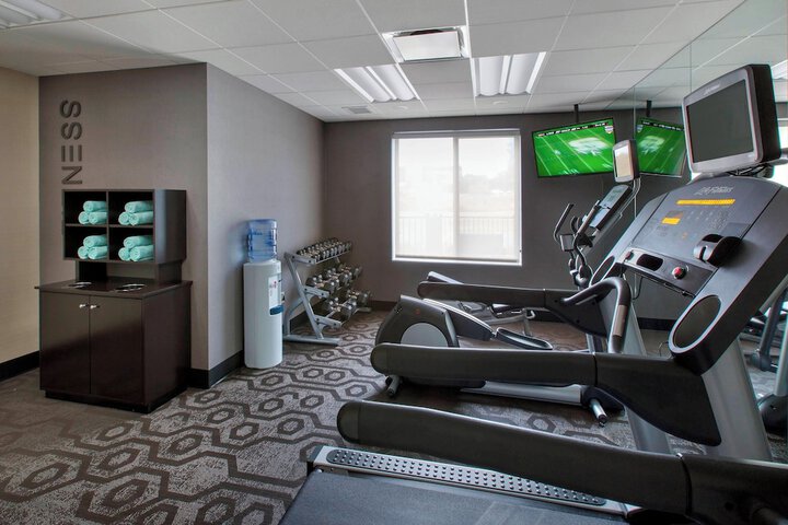 Fairfield Inn and Suites by Marriott Syracuse Carrier Circle