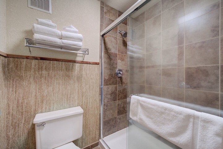 Holiday Inn West Yellowstone by IHG.