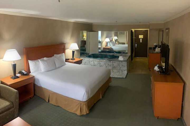 Room 39 of 47