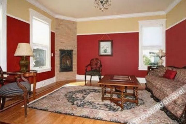 Barrington House Bed & Breakfast