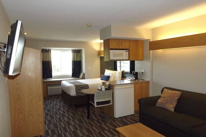 Room 32 of 44