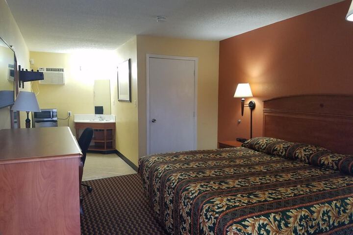 Budget Inn