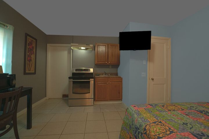 Room 42 of 50