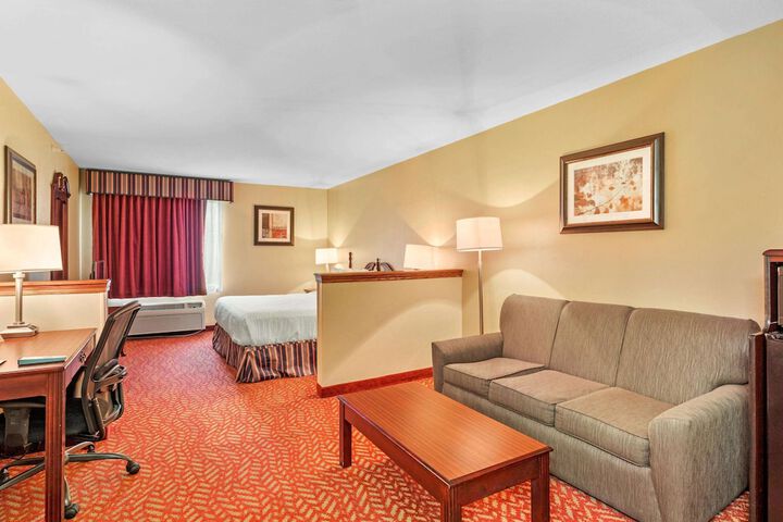Room 14 of 19