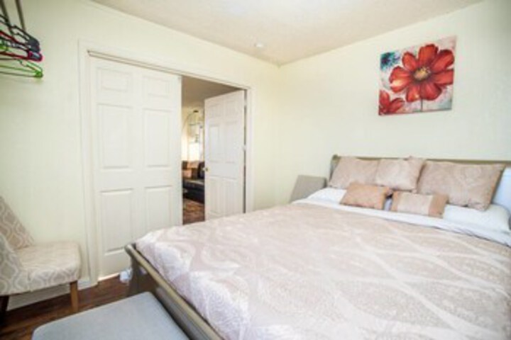 Flamingo Estate 4 Bd Luxury Las Vegas Condo