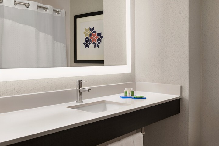 Holiday Inn Express & Suites McAlester by IHG