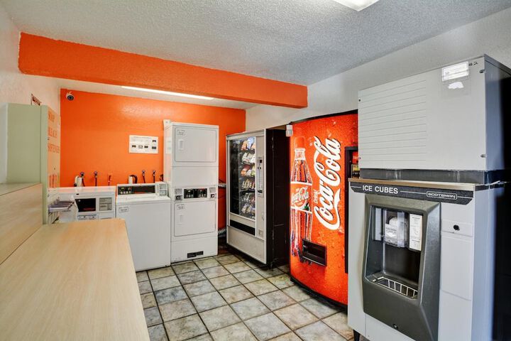Motel 6 Southington CT - Hartford
