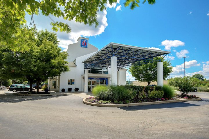 Hotel 4 of 38