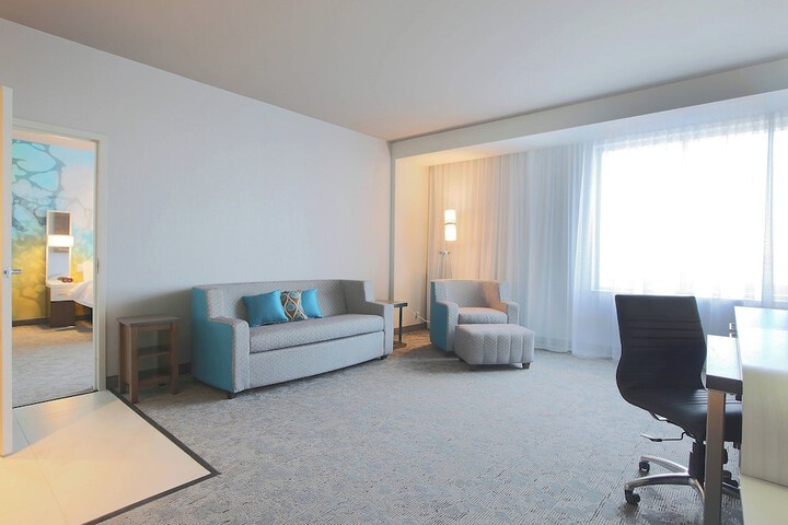 Courtyard by Marriott Montreal Brossard
