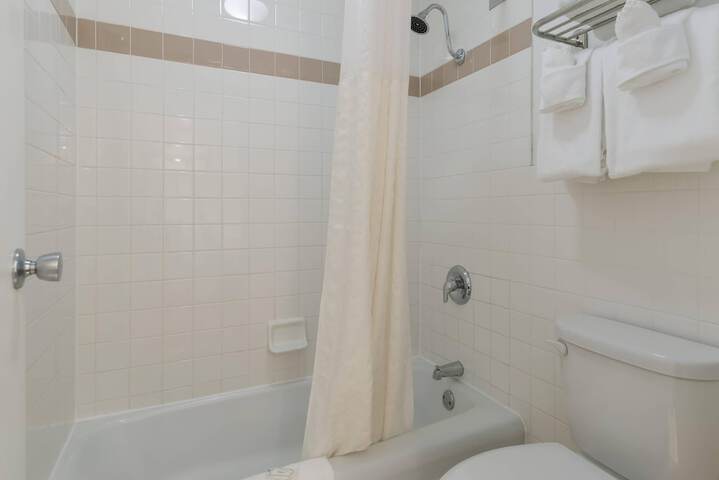 Clarion Hotel Concord / Walnut Creek