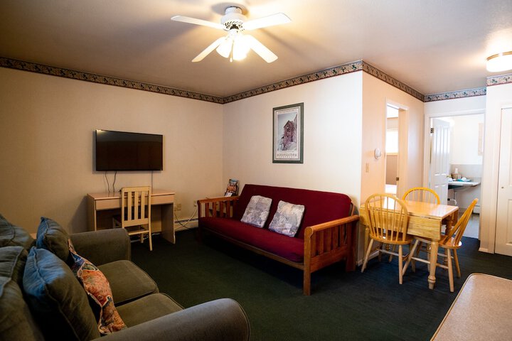 Room 24 of 67