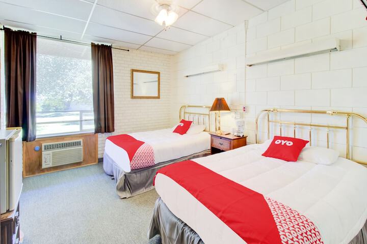 Room 32 of 55