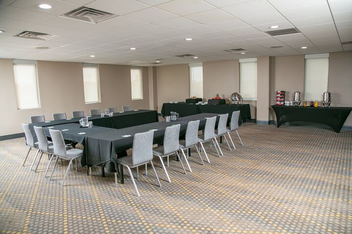 Holiday Inn Metairie New Orleans by IHG