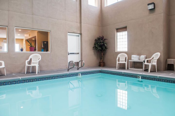 Pool 4 of 34