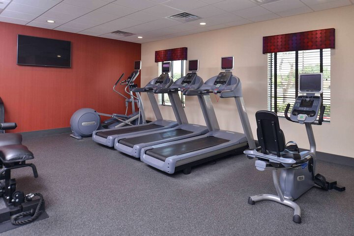 Hampton Inn & Suites Dallas Market Center