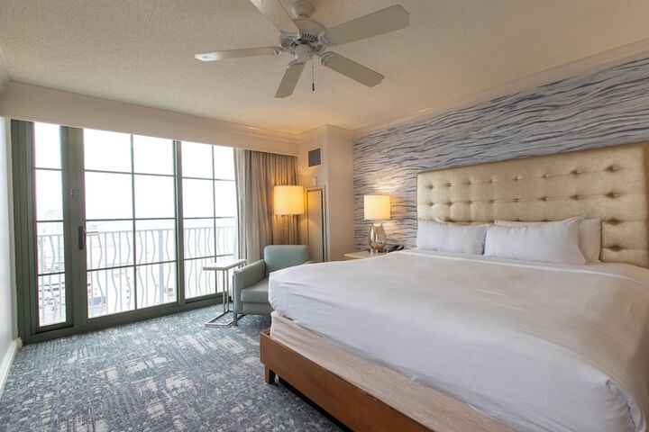 Room 34 of 116