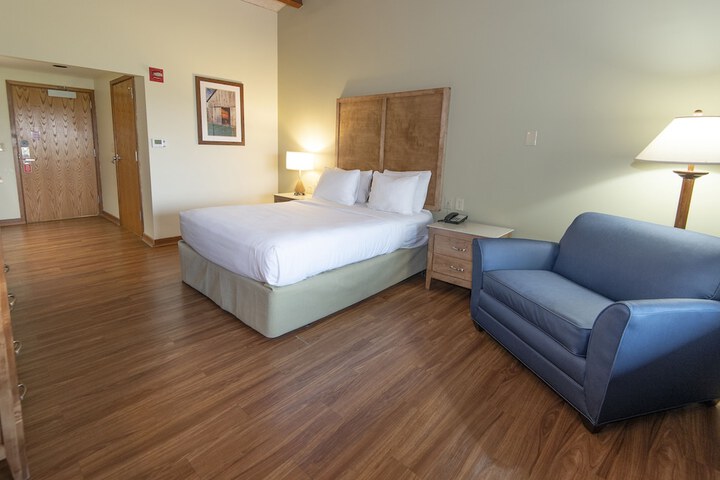 Room 75 of 121