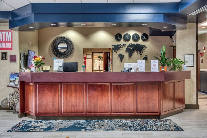 Evergreen Inn and Suites