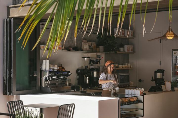 Breakfast/Coffee Service 30 of 46