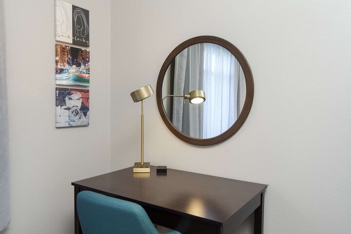 Hampton Inn & Suites Raleigh Downtown