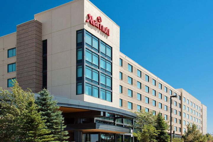 Hotel 2 of 44