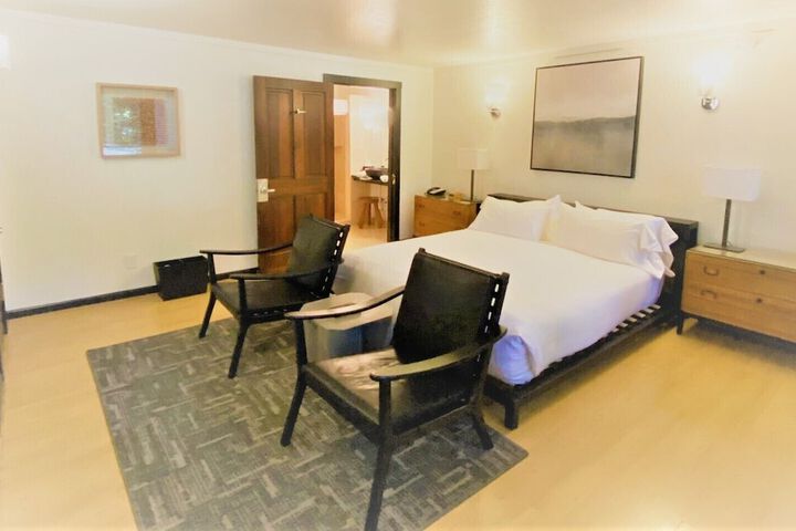 Room 37 of 56