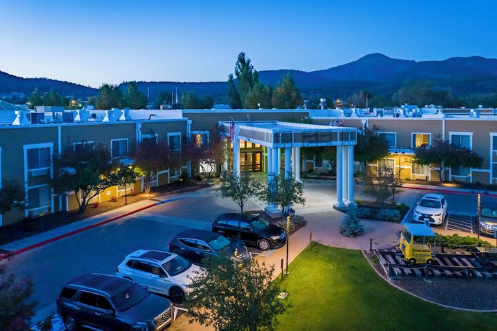 Grand Canyon Railway Hotel